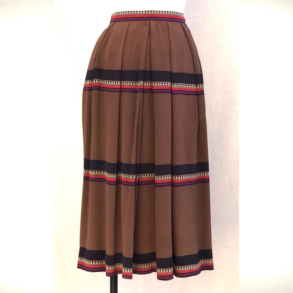 Vintage midi silk skirt